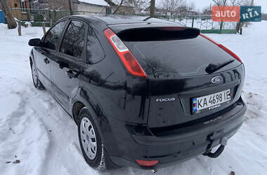 Хэтчбек Ford Focus 2005 в Киеве