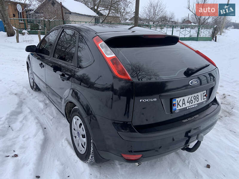 Хэтчбек Ford Focus 2005 в Киеве фото Хэтчбек Ford Focus 2005 в Киеве