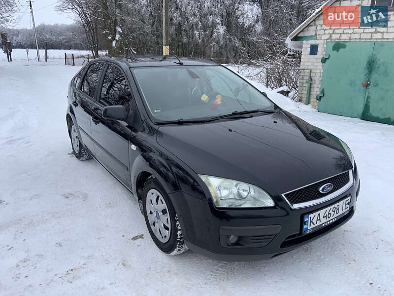 Хэтчбек Ford Focus 2005 в Киеве фото 6 Хэтчбек Ford Focus 2005 в Киеве
