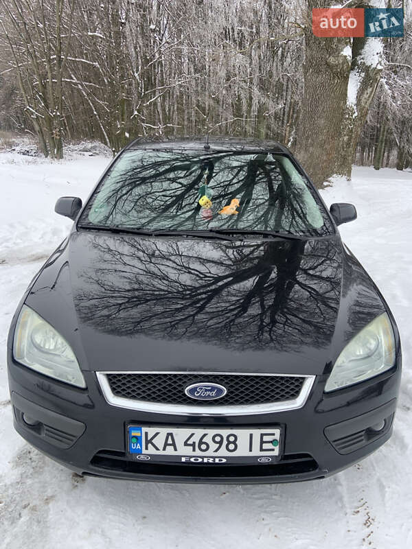 Хэтчбек Ford Focus 2005 в Киеве фото 22 Хэтчбек Ford Focus 2005 в Киеве
