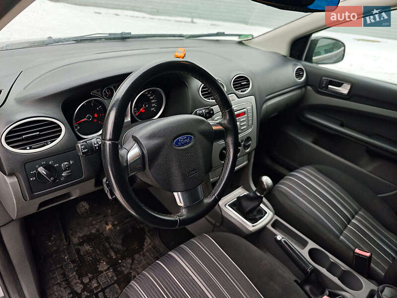 Хэтчбек Ford Focus 2009 в Харькове фото 18 Хэтчбек Ford Focus 2009 в Харькове