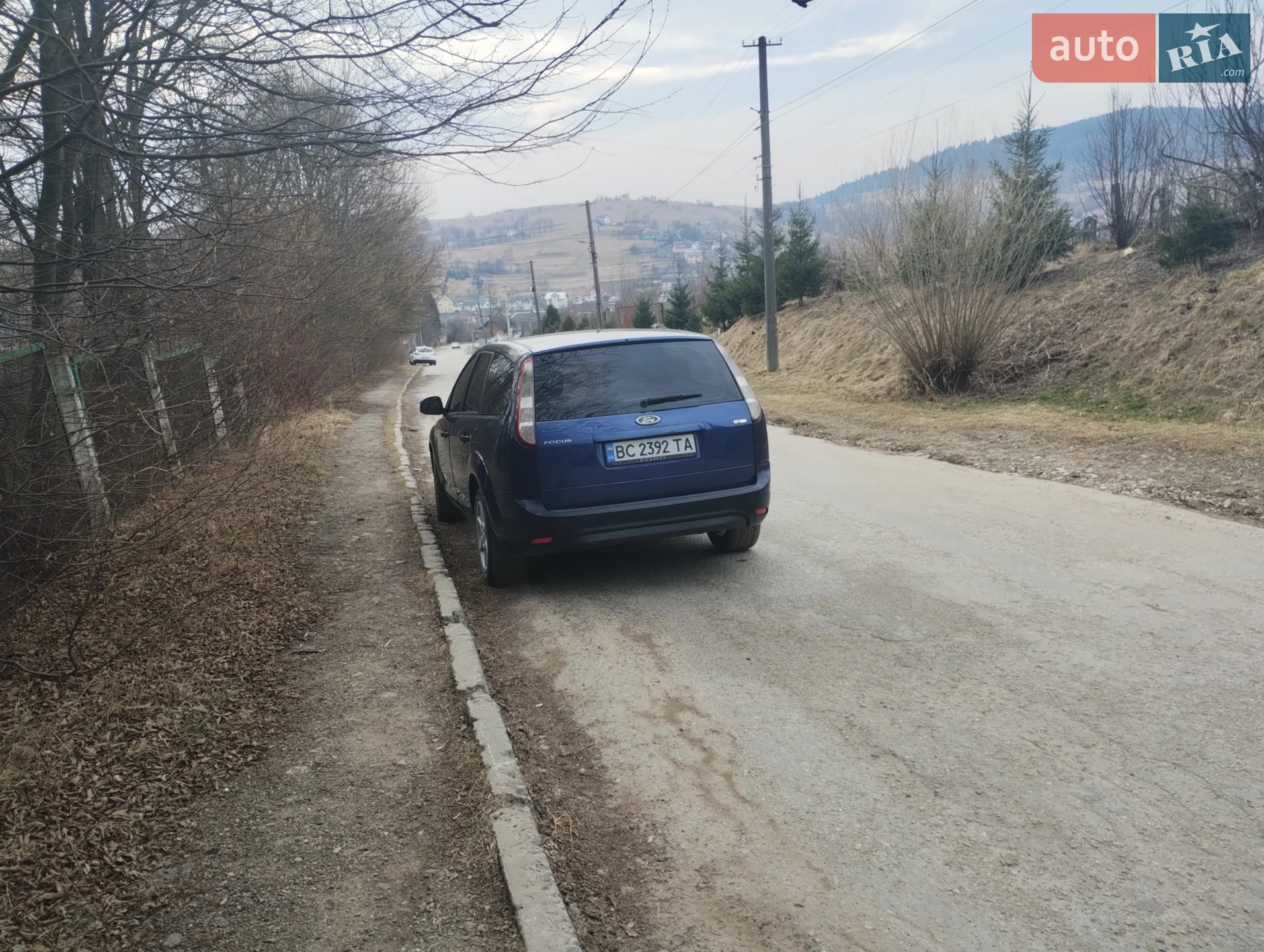 2010 Ford Focus - мініатюра 7