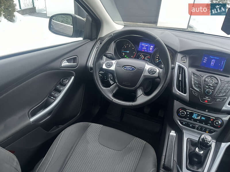 Хэтчбек Ford Focus 2012 в Стрые фото 22 Хэтчбек Ford Focus 2012 в Стрые