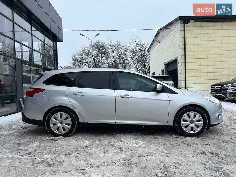 Универсал Ford Focus 2013 в Ивано-Франковске
