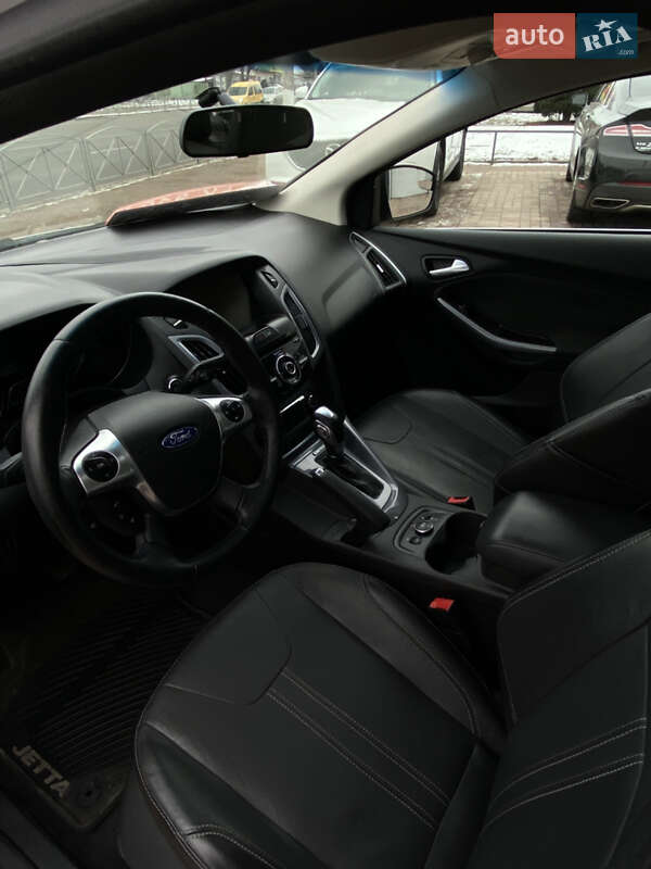 Седан Ford Focus 2014 в Кропивницком