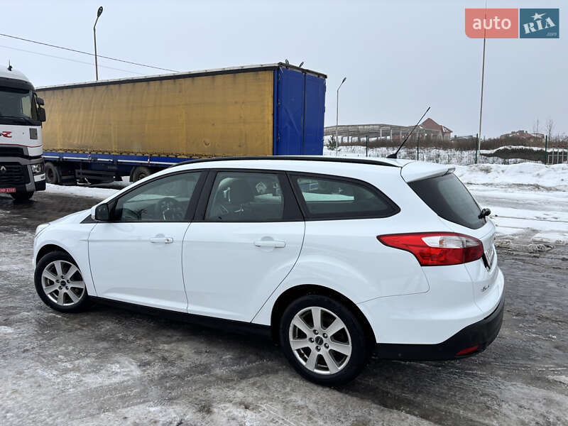 Универсал Ford Focus 2012 в Луцке