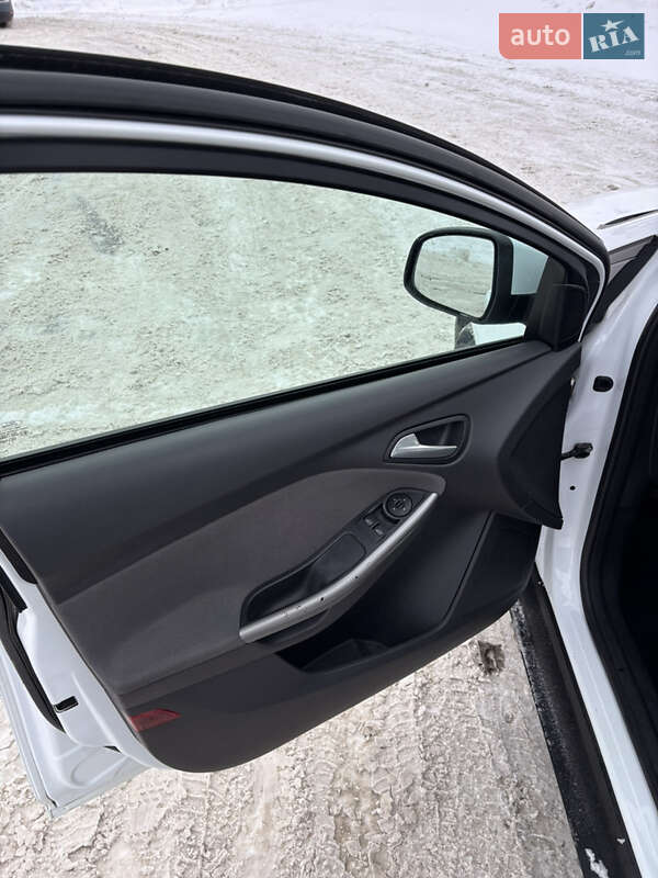 Универсал Ford Focus 2012 в Луцке