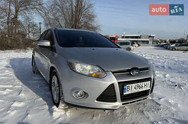Хэтчбек Ford Focus 2013 в Полтаве