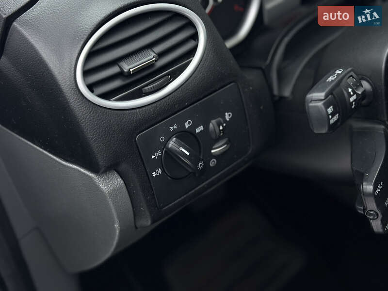 Універсал Ford Focus 2009 в Вишнівці фото 23 Універсал Ford Focus 2009 в Вишнівці