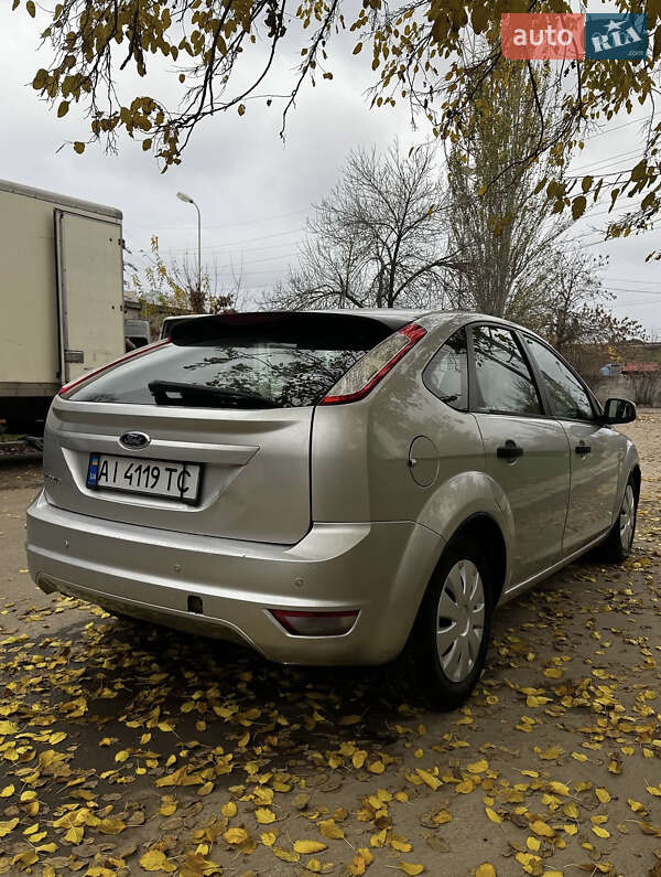 Хетчбек Ford Focus 2010 в Миколаєві фото 6 Хетчбек Ford Focus 2010 в Миколаєві