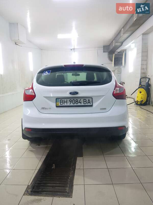 Хэтчбек Ford Focus 2013 в Одессе