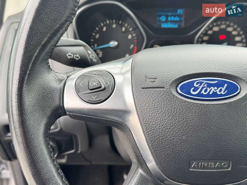 Хэтчбек Ford Focus 2013 в Киеве