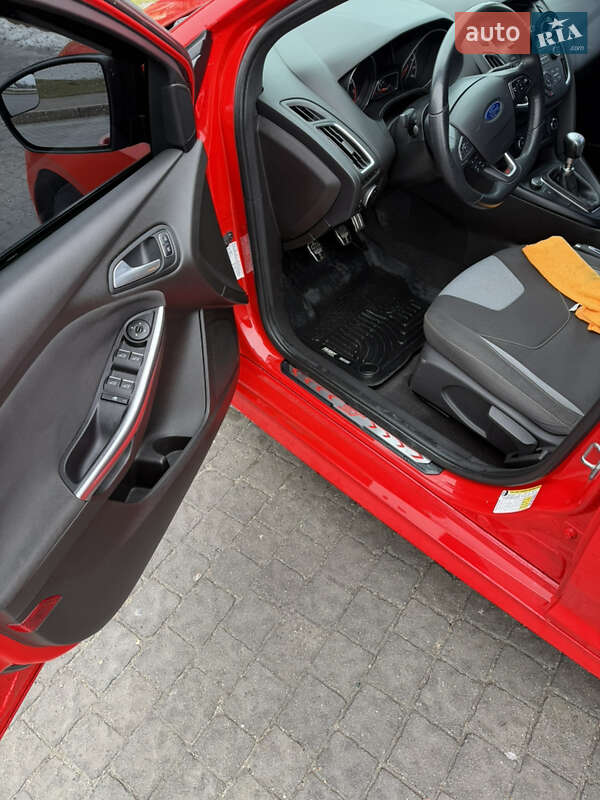 Хетчбек Ford Focus 2016 в Запоріжжі фото 5 Хетчбек Ford Focus 2016 в Запоріжжі