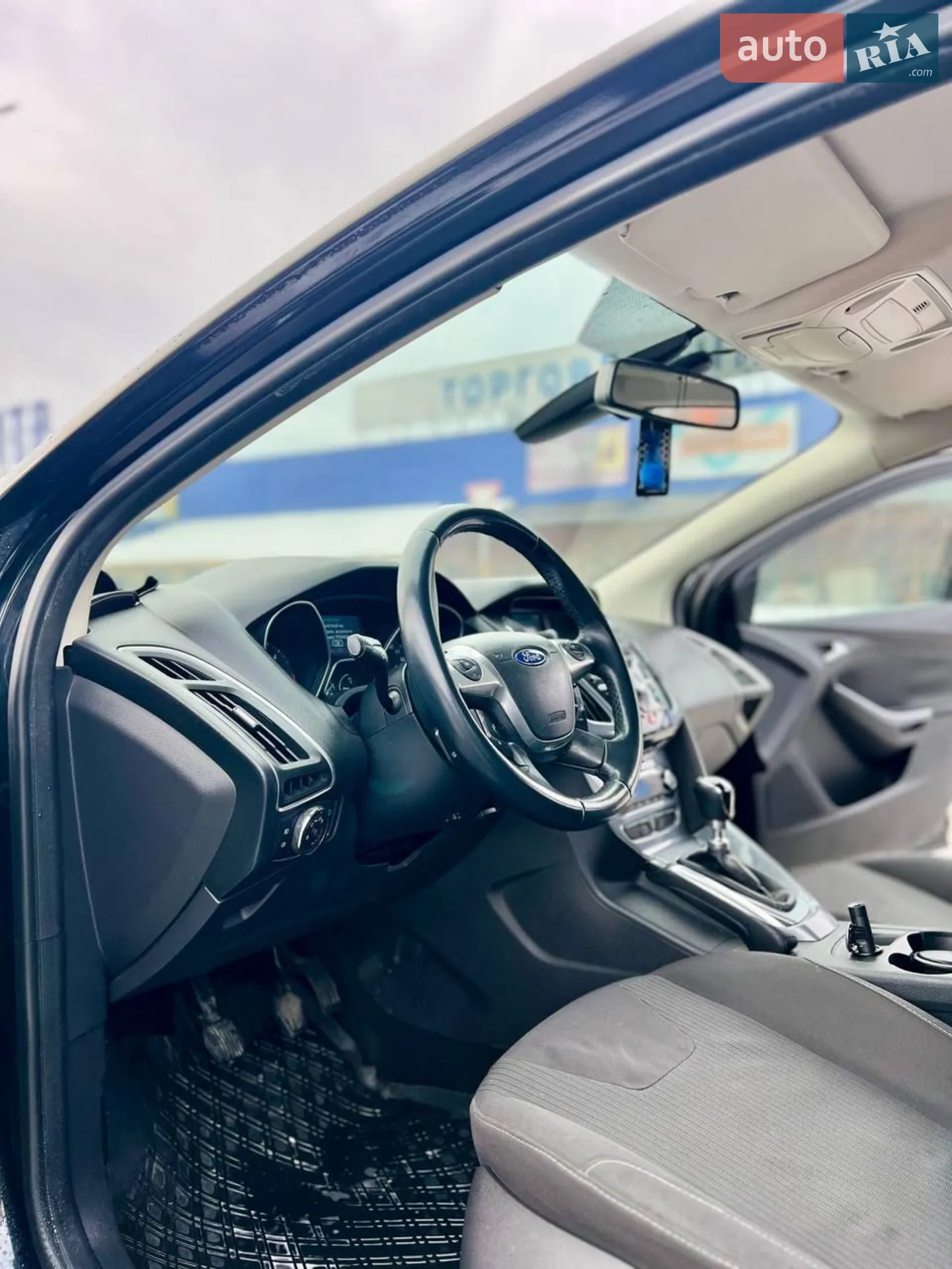 2012 Ford Focus - мініатюра 9