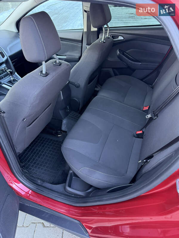 Хетчбек Ford Focus 2011 в Луцьку