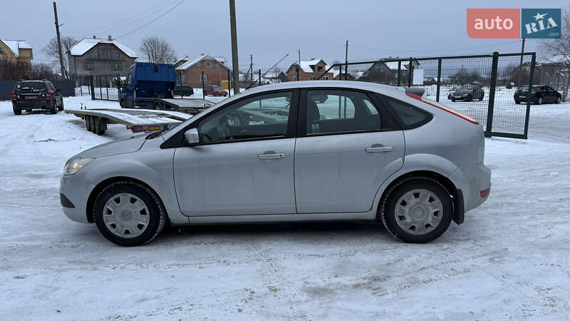 Хэтчбек Ford Focus 2008 в Калуше
