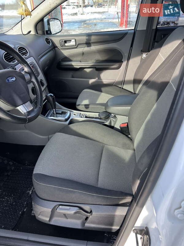 Седан Ford Focus 2011 в Виннице