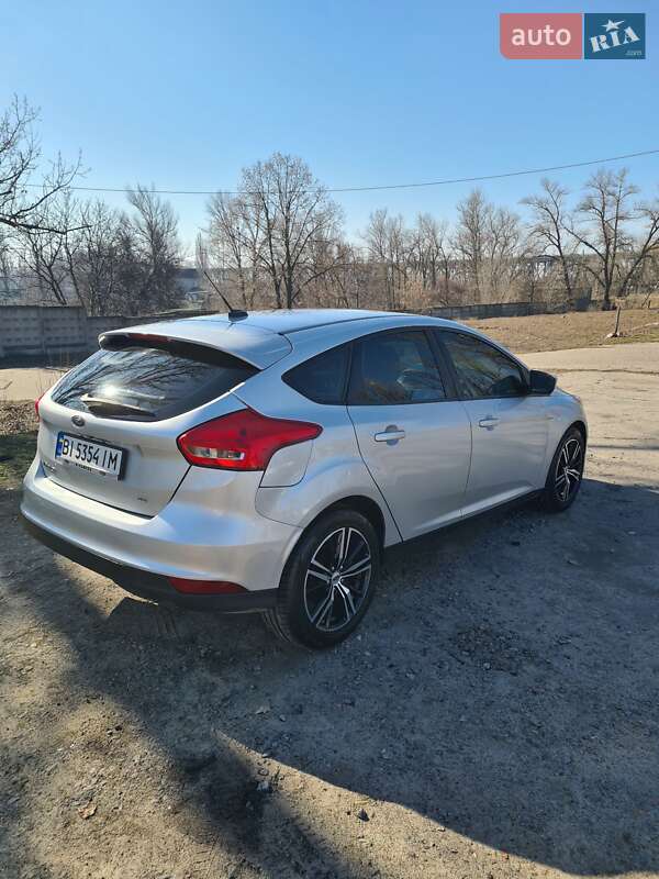 Хетчбек Ford Focus 2018 в Кременчуці фото 2 Хетчбек Ford Focus 2018 в Кременчуці