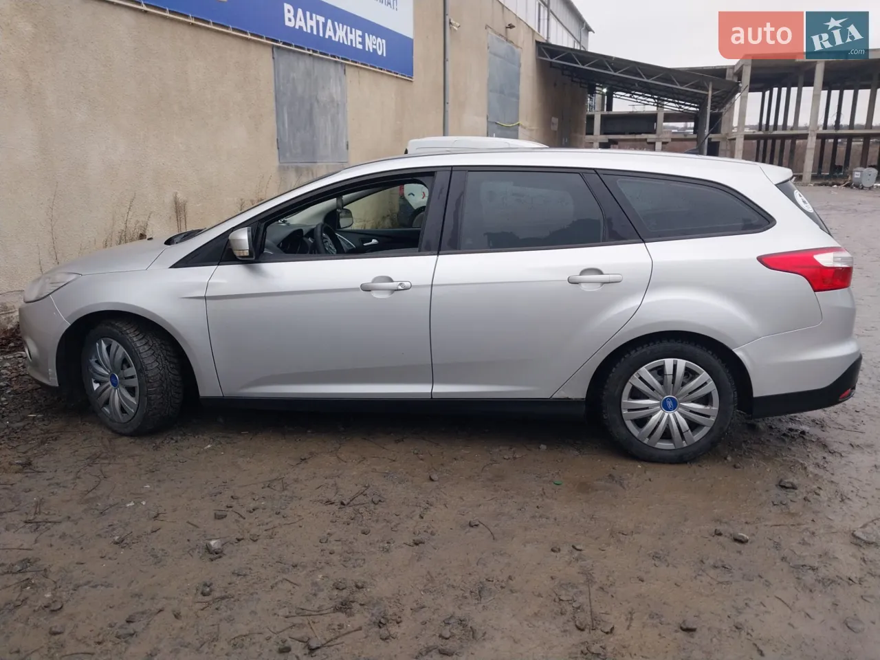2011 Ford Focus - мініатюра 29