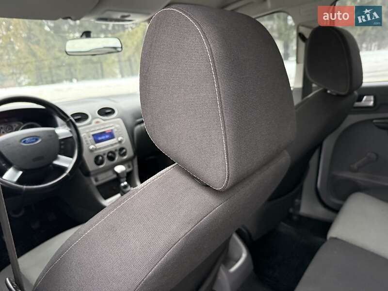 Универсал Ford Focus 2010 в Ровно