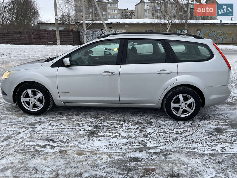 Універсал Ford Focus 2008 в Рівному фото 8 Універсал Ford Focus 2008 в Рівному