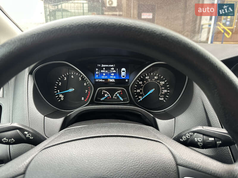 Хетчбек Ford Focus 2015 в Полтаві фото 14 Хетчбек Ford Focus 2015 в Полтаві