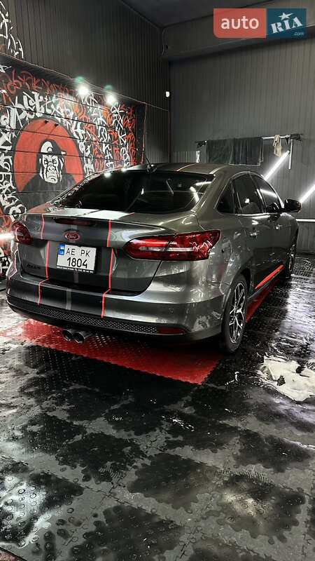Седан Ford Focus 2017 в Днепре