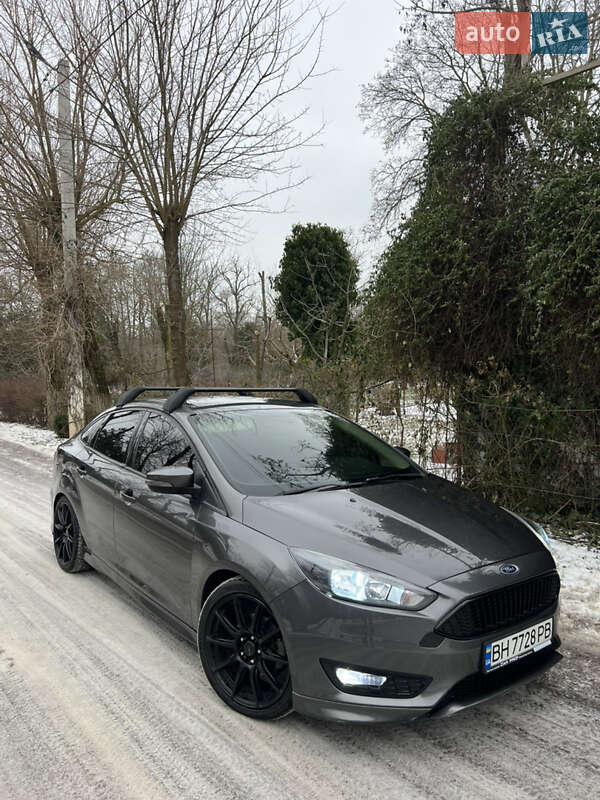 Седан Ford Focus 2016 в Одессе