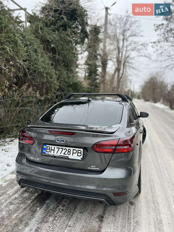 Седан Ford Focus 2016 в Одессе