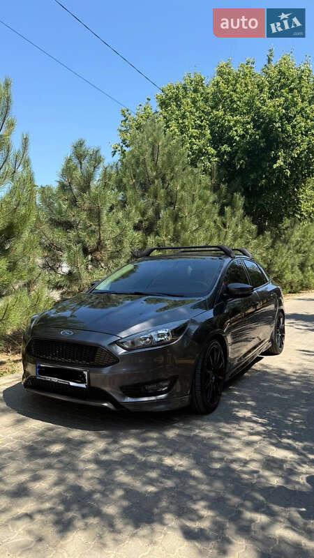 Седан Ford Focus 2016 в Одессе