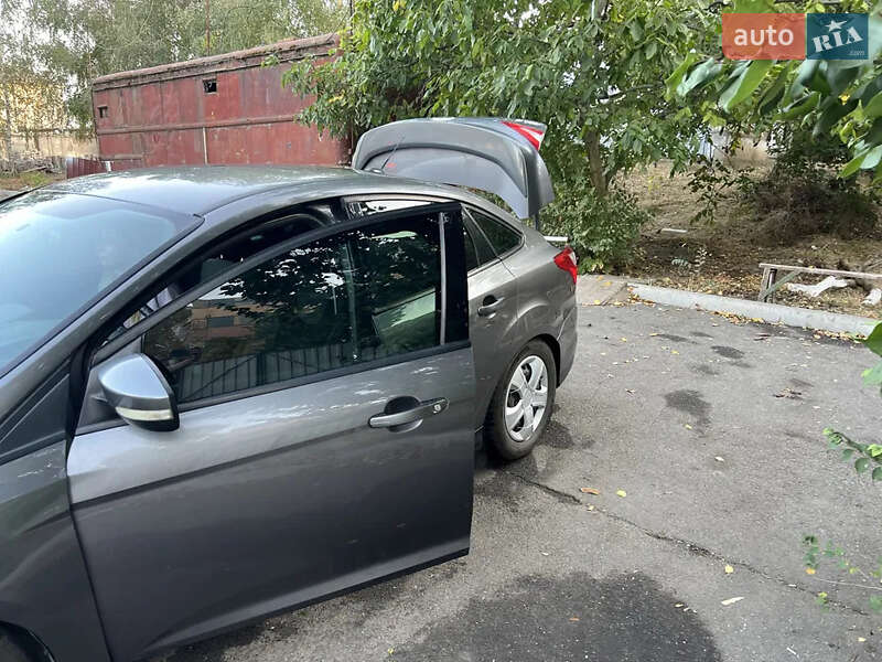 Седан Ford Focus 2014 в Кривому Розі