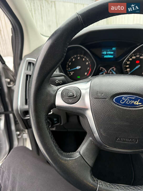 Хэтчбек Ford Focus 2011 в Луцке