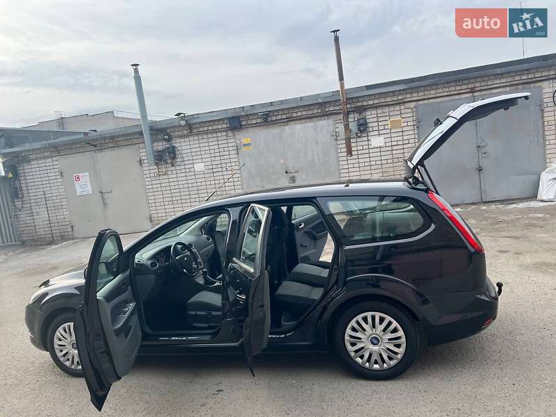 Універсал Ford Focus 2010 в Дніпрі фото 9 Універсал Ford Focus 2010 в Дніпрі