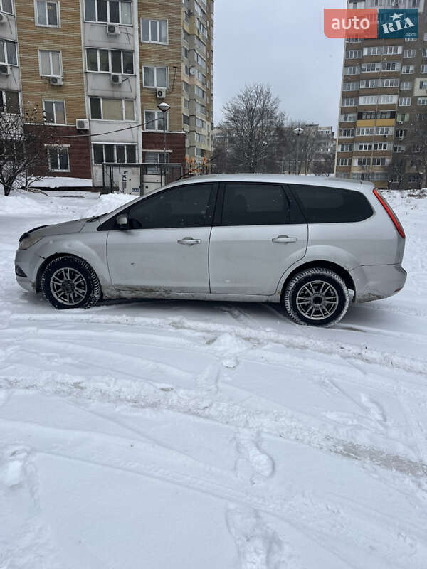 Універсал Ford Focus 2008 в Києві фото 7 Універсал Ford Focus 2008 в Києві