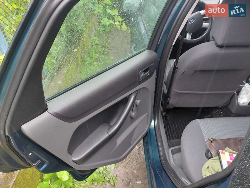 Универсал Ford Focus 2006 в Ужгороде