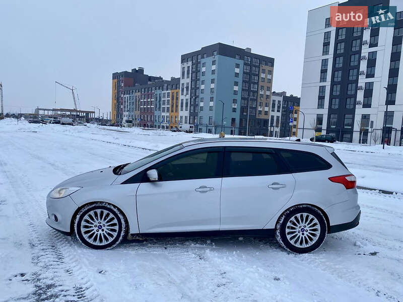 Универсал Ford Focus 2011 в Ровно