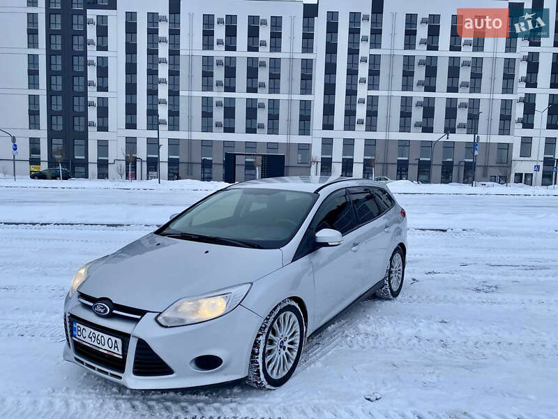 Универсал Ford Focus 2011 в Ровно