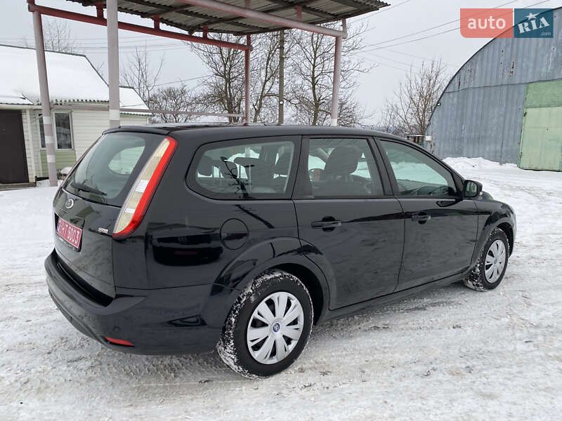 Универсал Ford Focus 2010 в Ровно