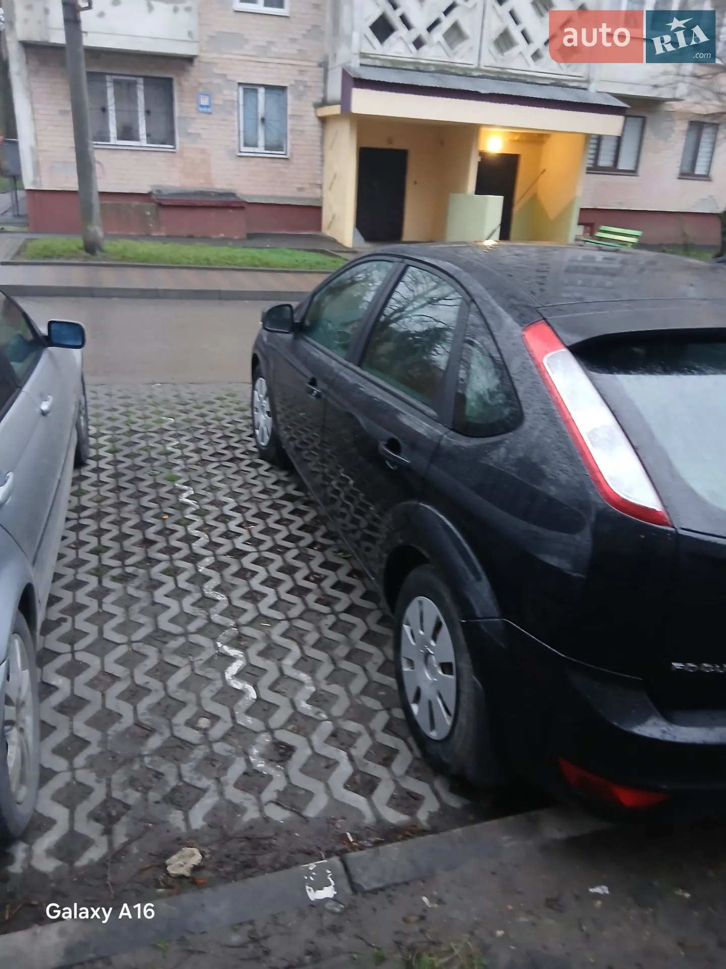 2011 Ford Focus - мініатюра 6