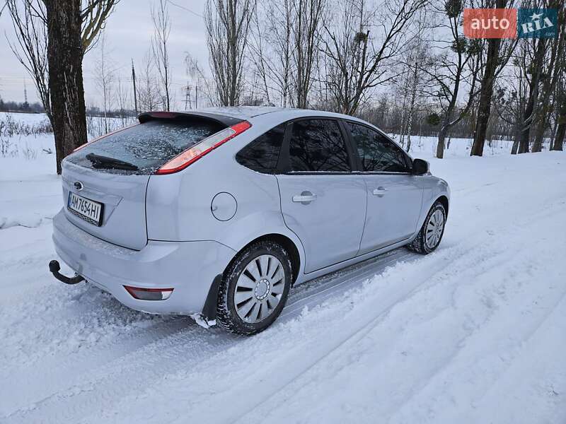 Хэтчбек Ford Focus 2008 в Житомире