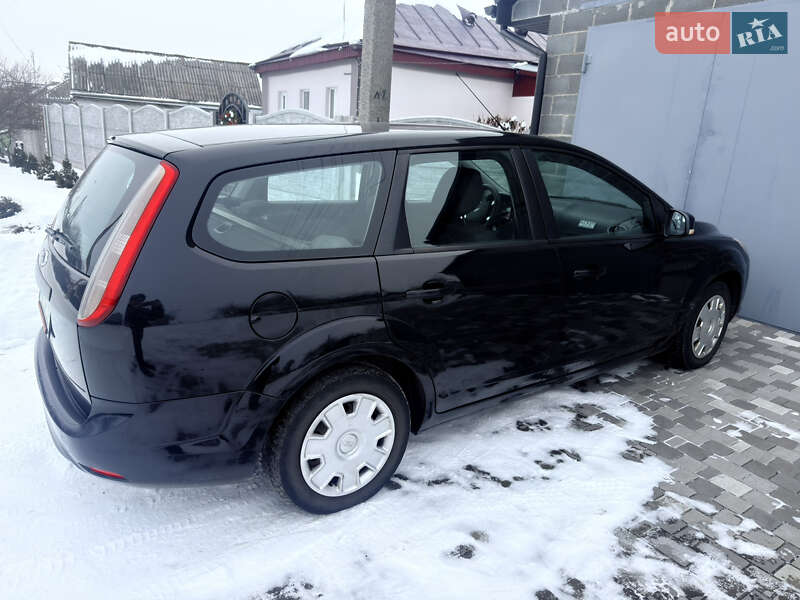 Универсал Ford Focus 2008 в Чернобае