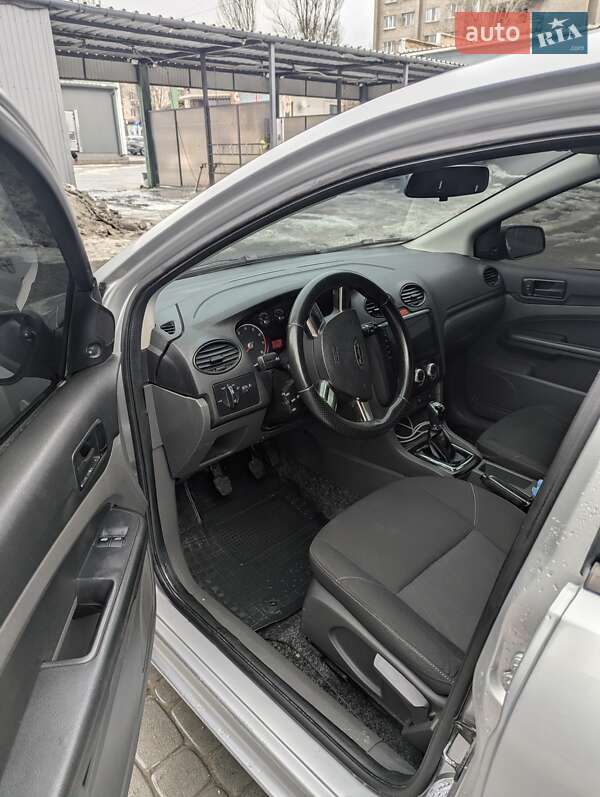 Седан Ford Focus 2007 в Запоріжжі