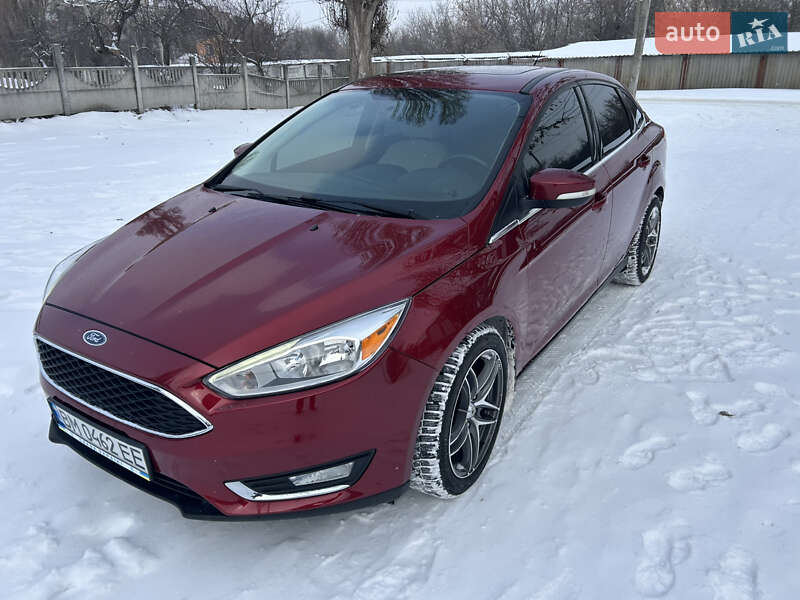 Седан Ford Focus 2015 в Сумах