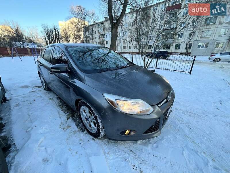 Хэтчбек Ford Focus 2012 в Сумах