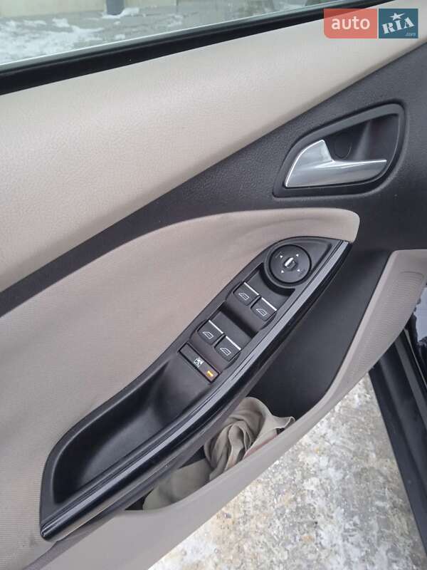 Хетчбек Ford Focus 2013 в Тернополі
