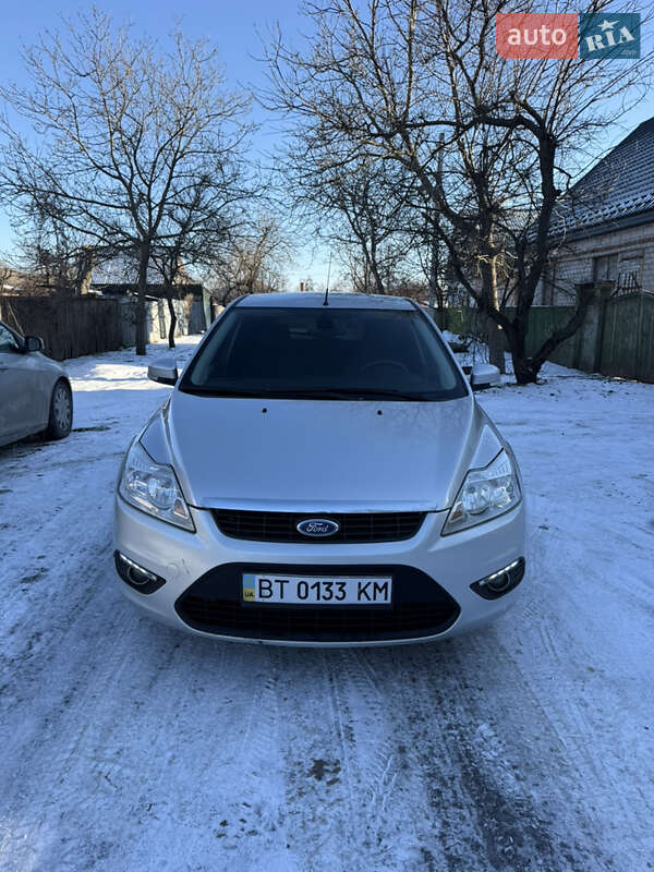 Хэтчбек Ford Focus 2008 в Кременчуге