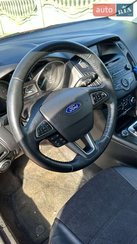 Хетчбек Ford Focus 2017 в Вільнянську фото 19 Хетчбек Ford Focus 2017 в Вільнянську