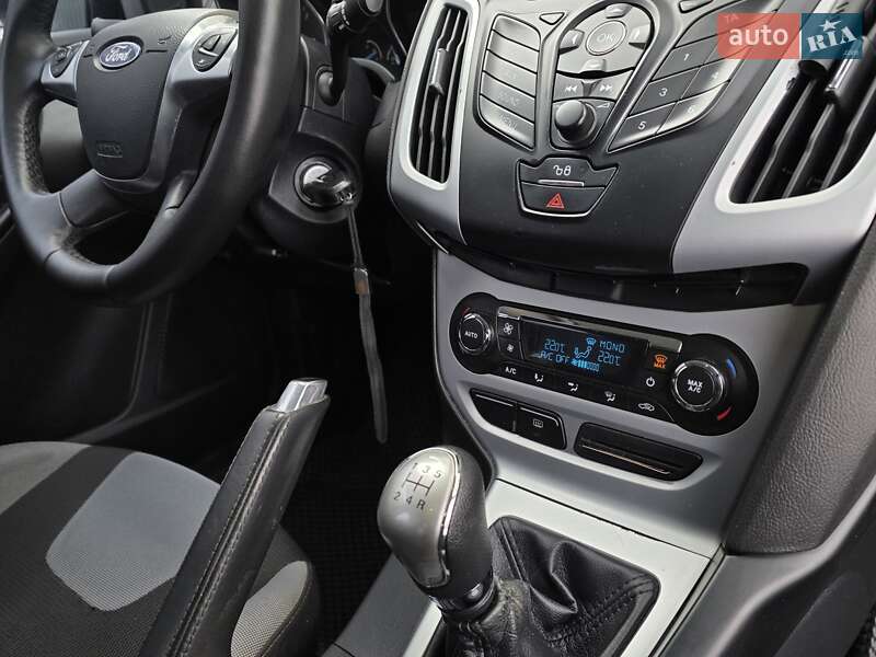 Седан Ford Focus 2011 в Тернополе