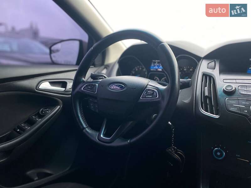 Седан Ford Focus 2018 в Києві