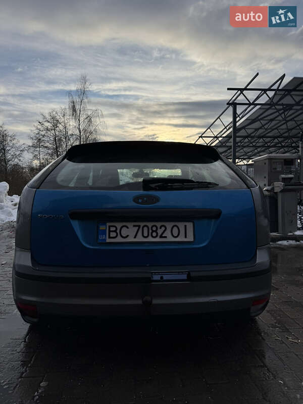 Хэтчбек Ford Focus 2005 в Львове